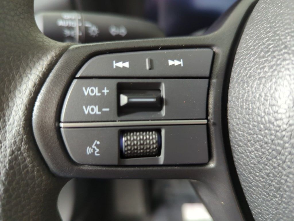 2025 Honda Accord SE photo 23