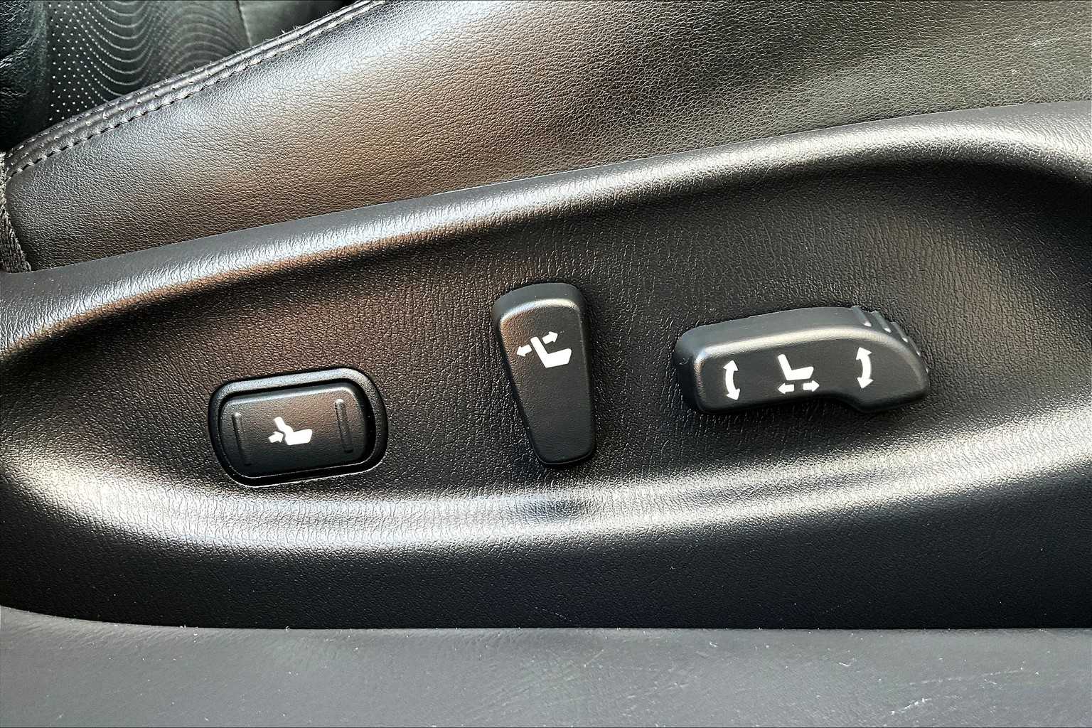 2011 Infiniti M37 photo 31