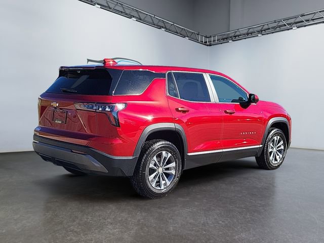 2026 Chevrolet Equinox LT photo 2