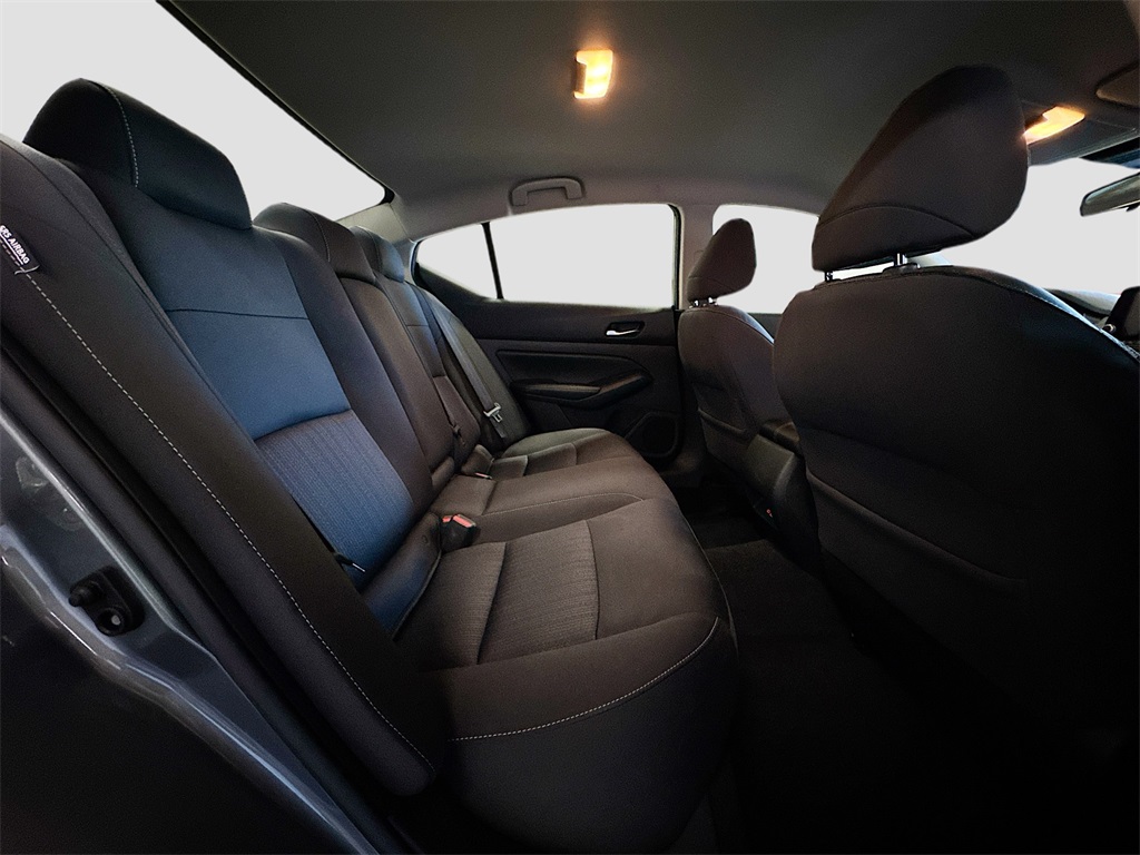 2020 Nissan Altima 2.5 S photo 15