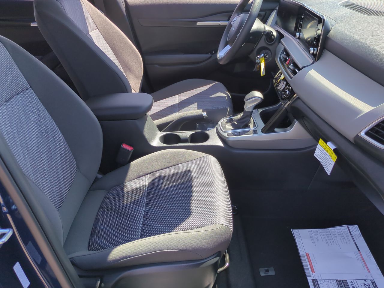 2025 Kia Seltos LX photo 25