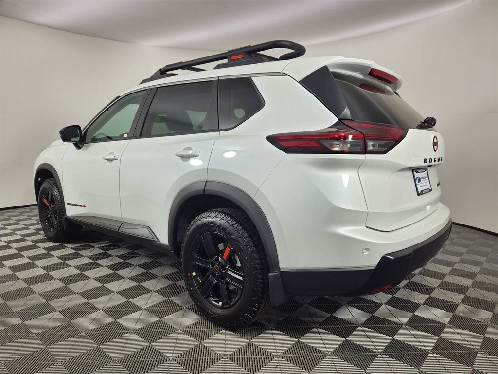2026 Nissan Rogue SV photo 2