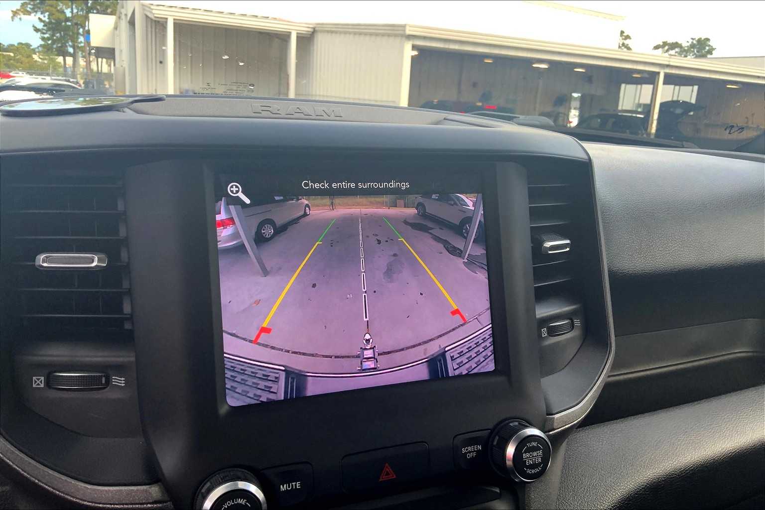 2021 Ram 2500 Tradesman photo 22