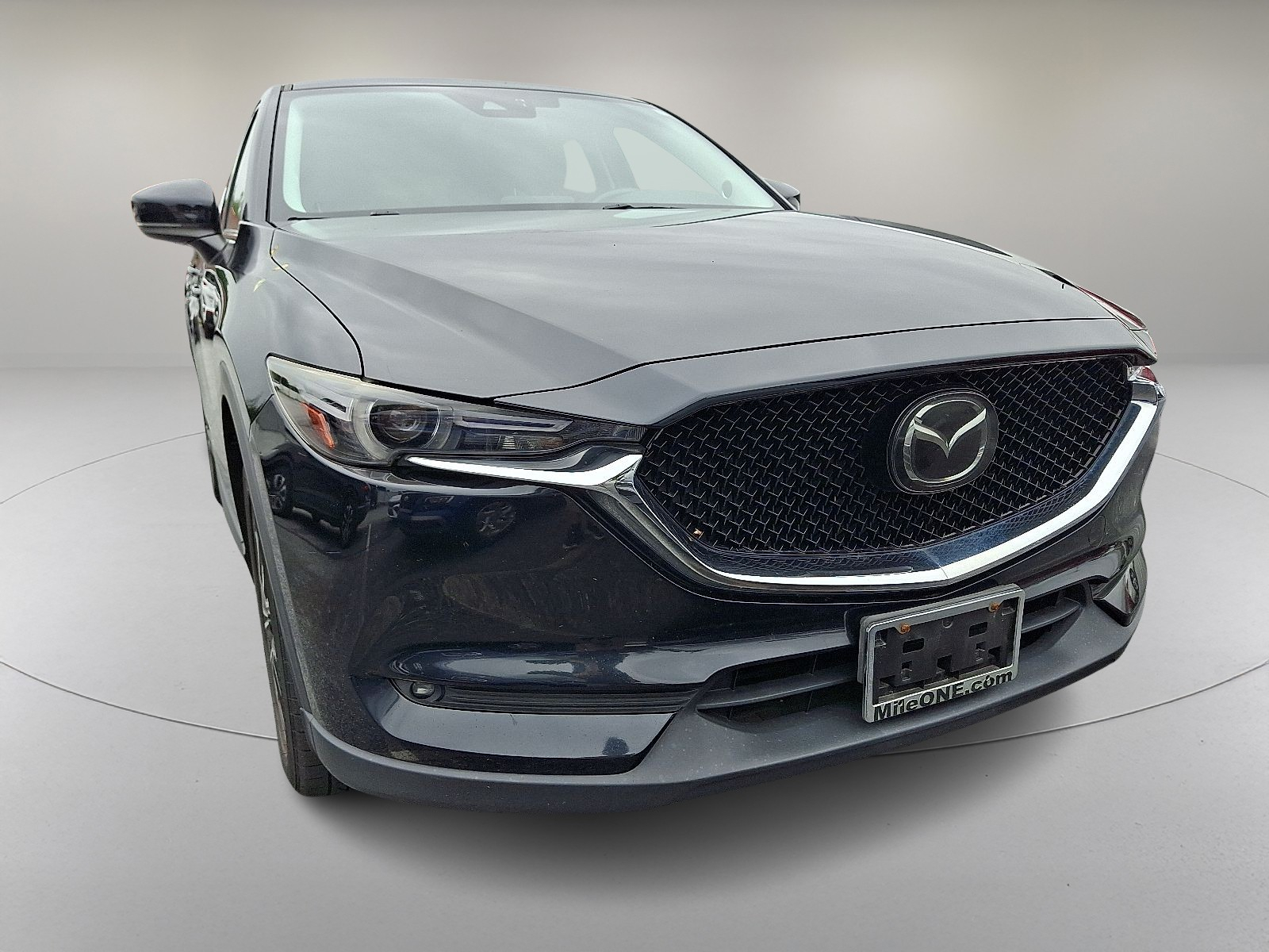 2017 Mazda CX-5 Grand Touring photo 2
