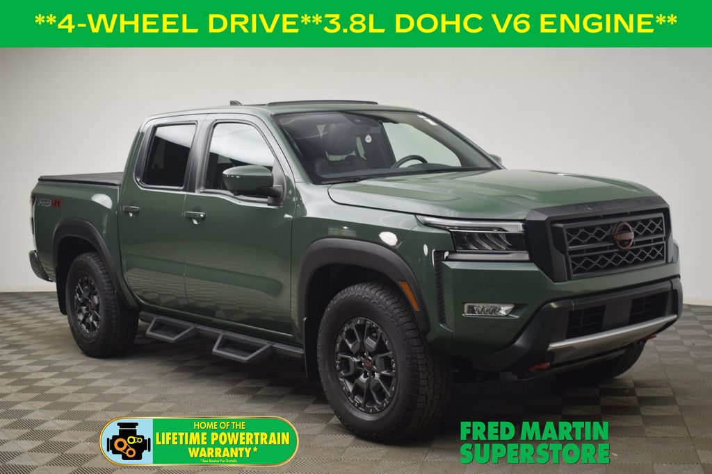 2023 Nissan Frontier PRO-4X's photo