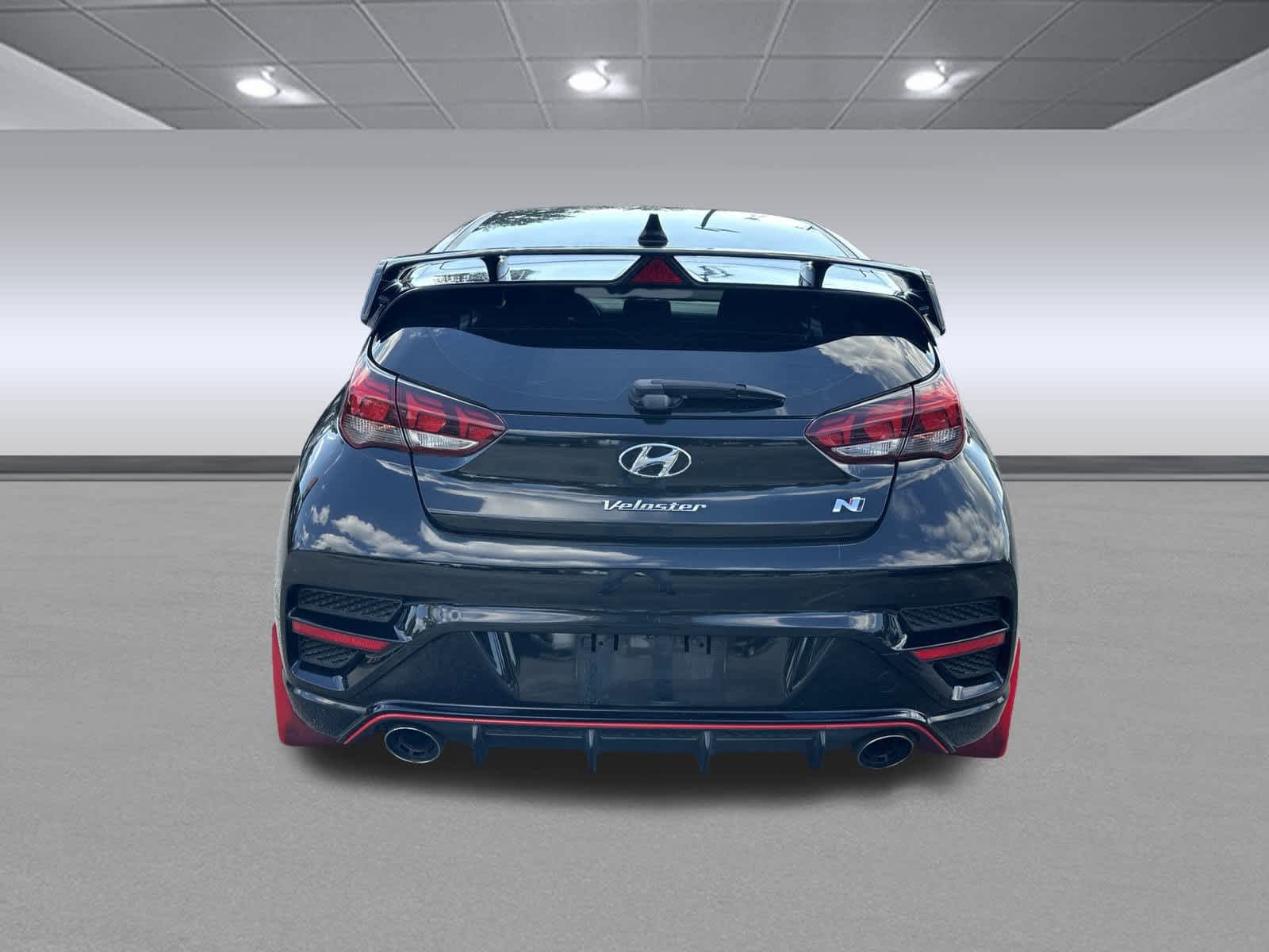 2020 Hyundai Veloster N photo 6