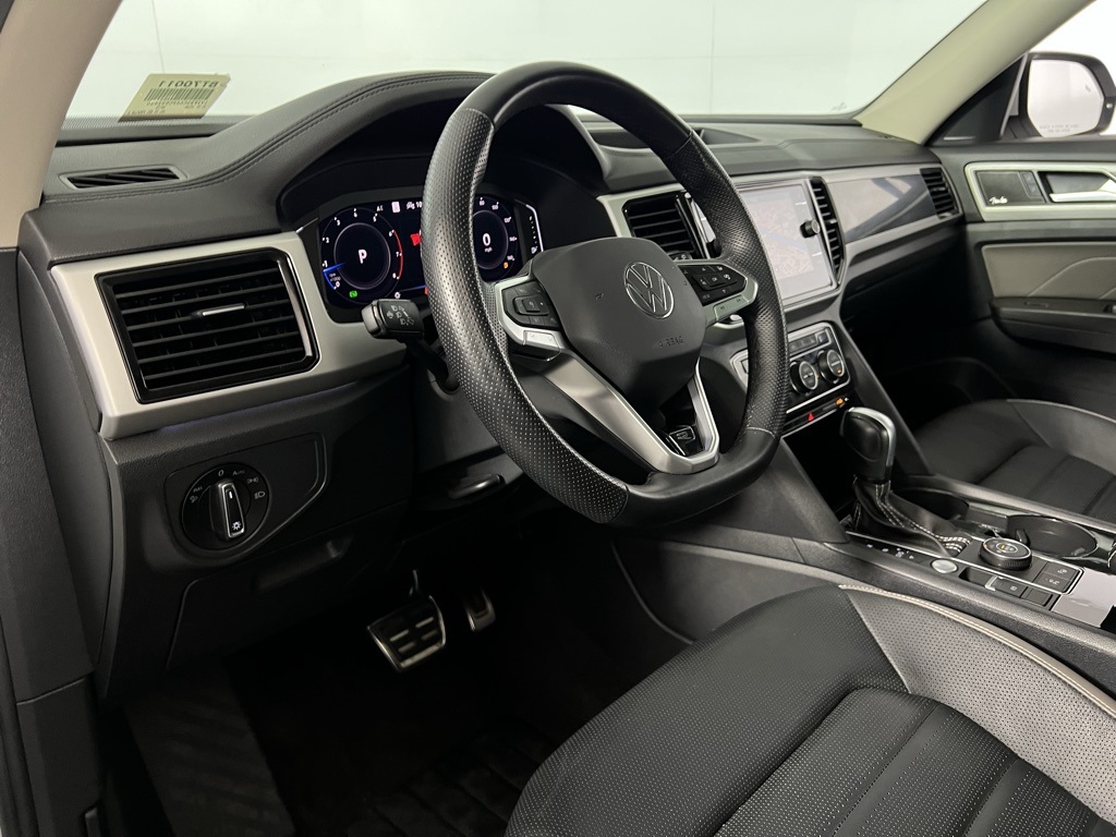 2023 Volkswagen Atlas V6 SEL Premium R-Line photo 20