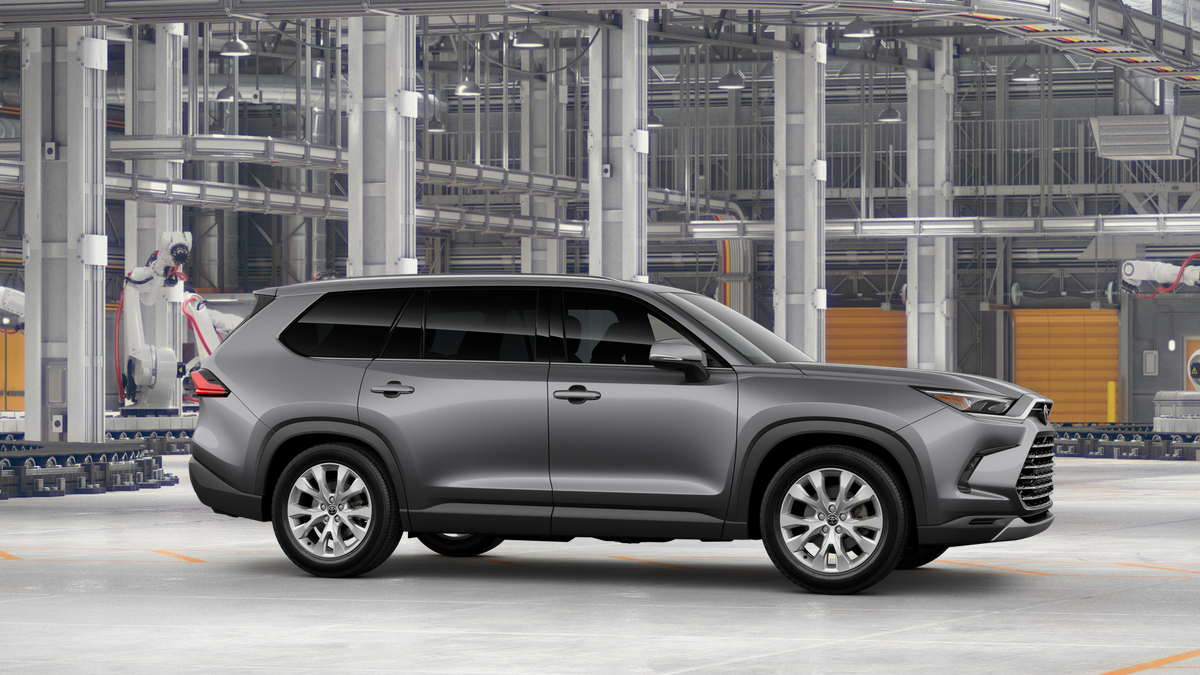 2025 Toyota Grand Highlander Limited photo 10