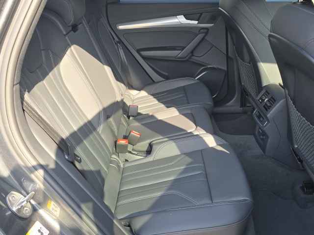 2025 Audi Q5 S line Premium 45 TFSI photo 14