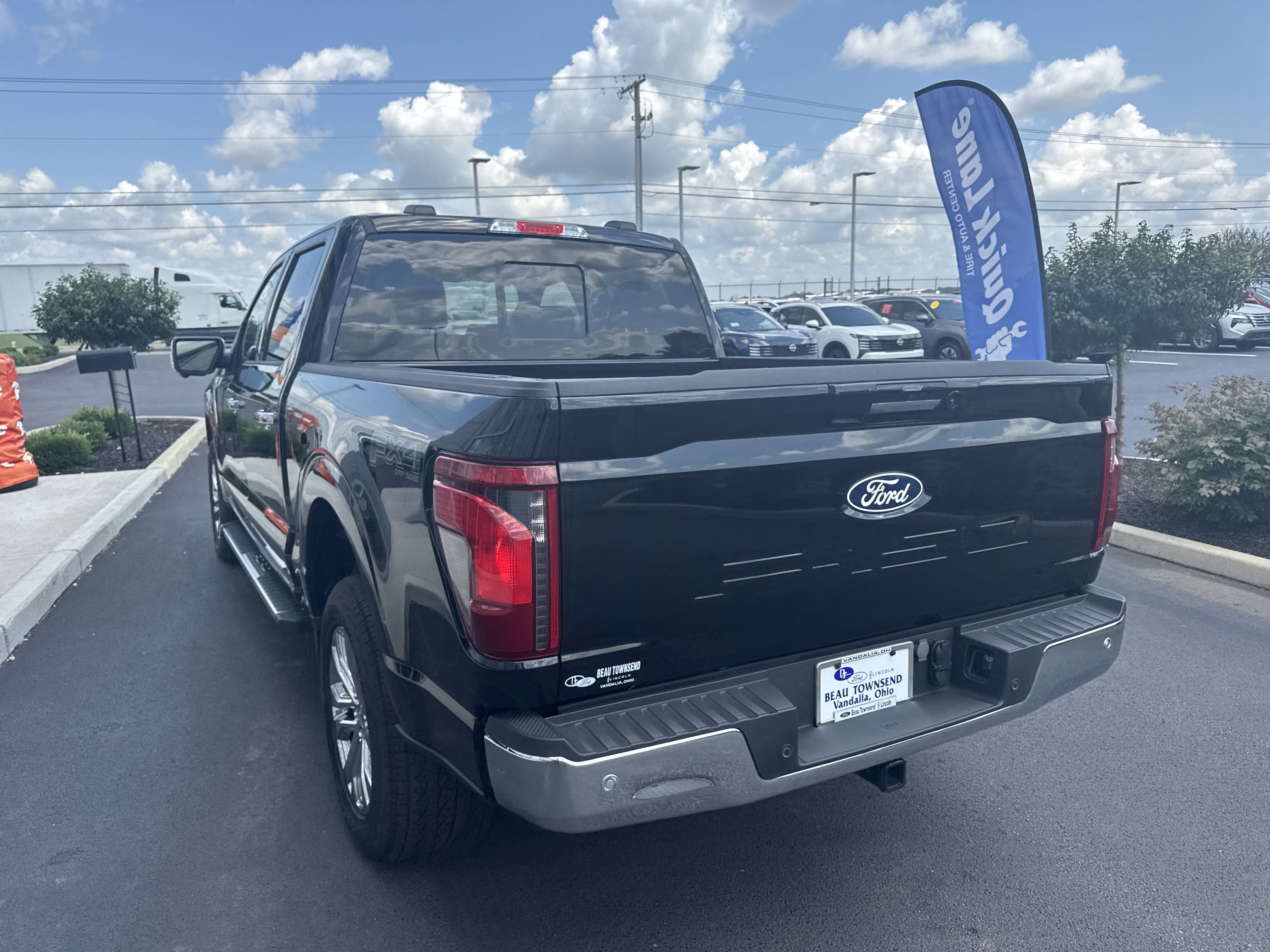 2024 Ford F-150 XLT photo 3
