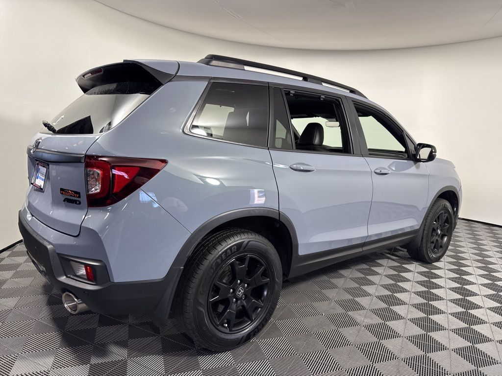 2022 Honda Passport TrailSport photo 3