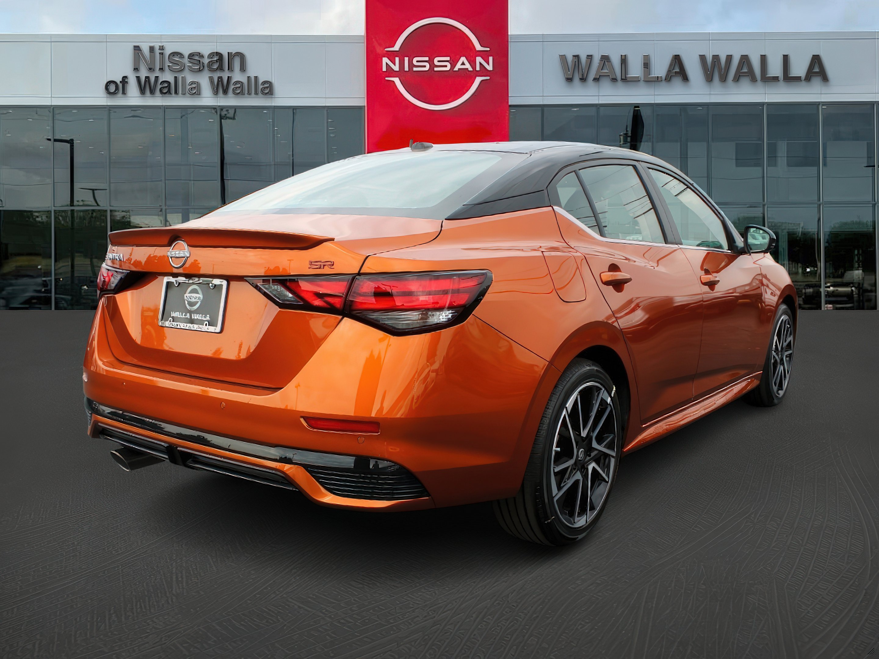 2025 Nissan Sentra SR Premium photo 7