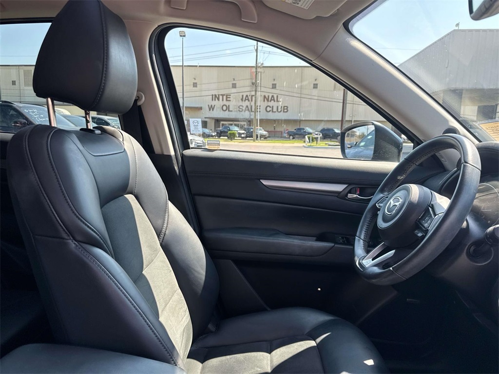 2019 Mazda CX-5 Touring photo 10