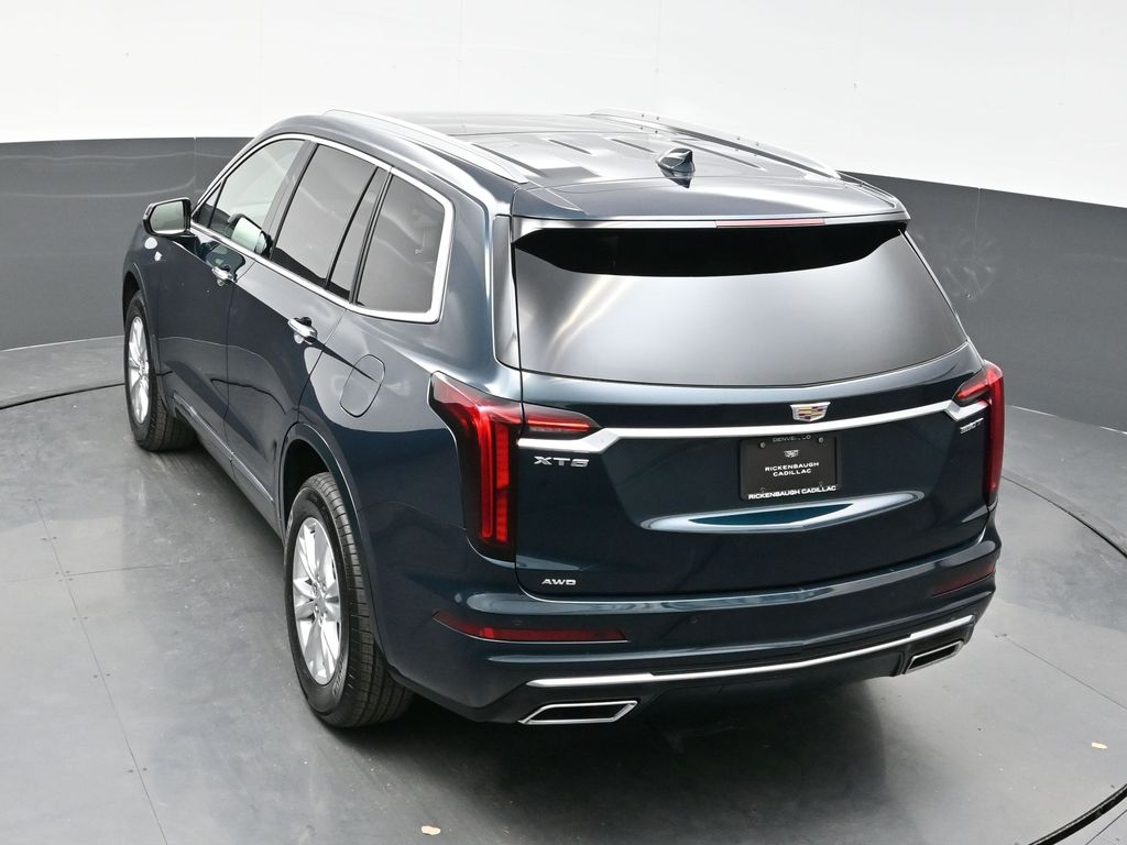 2025 Cadillac XT4 Luxury photo 28