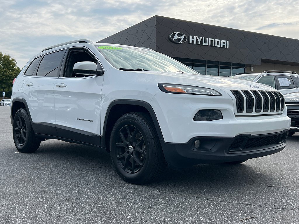 2018 Jeep Cherokee Latitude photo 3