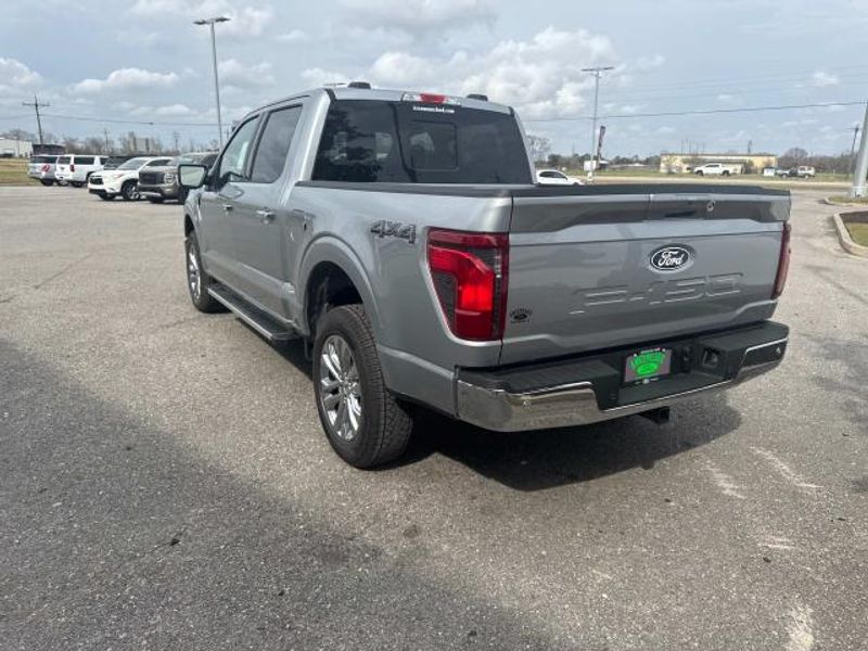 2025 Ford F-150 XLT photo 4
