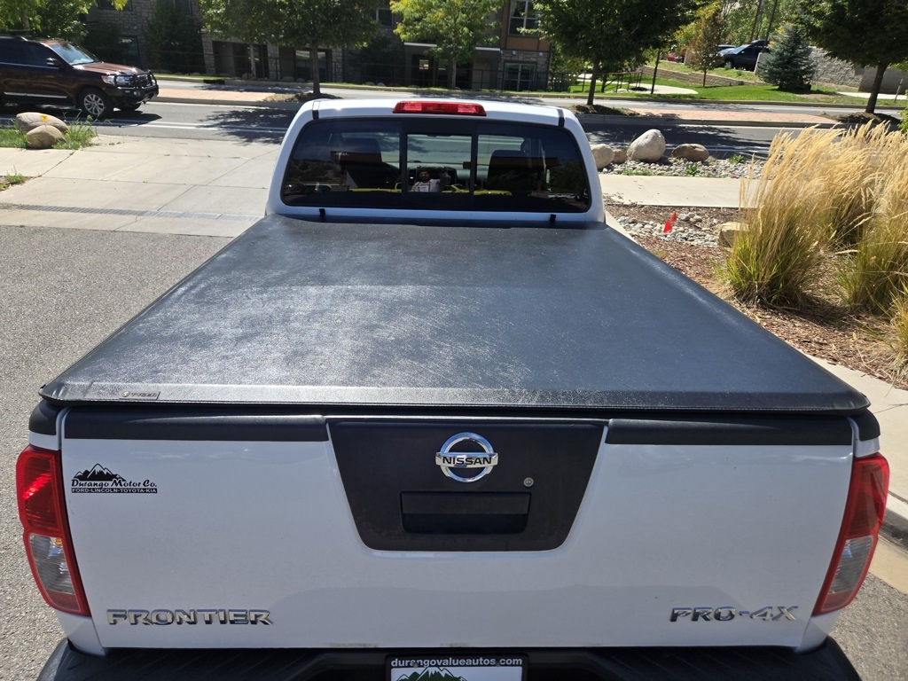 2012 Nissan Frontier PRO-4X photo 6