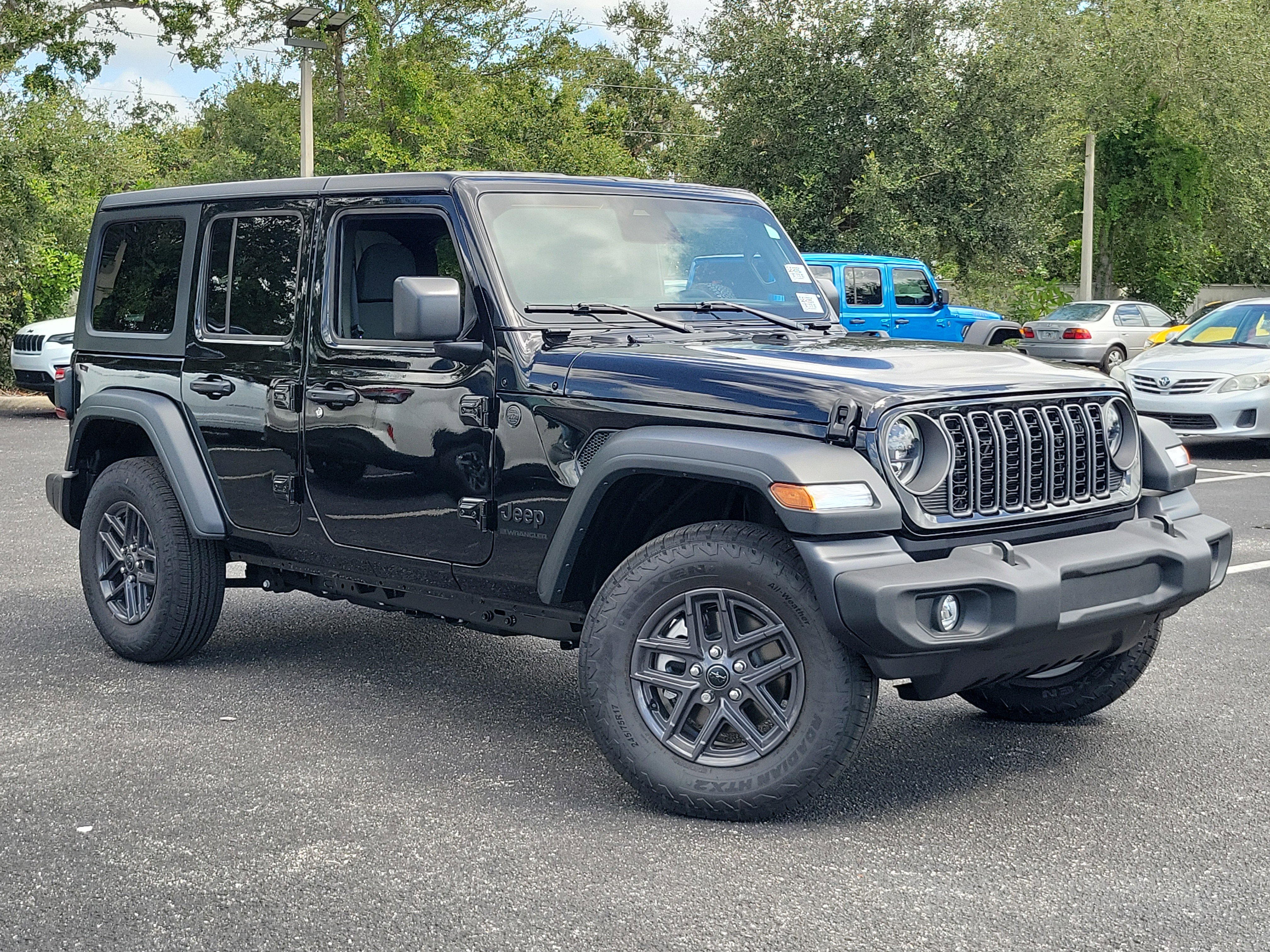 2025 Jeep Wrangler 4-Door Sport S