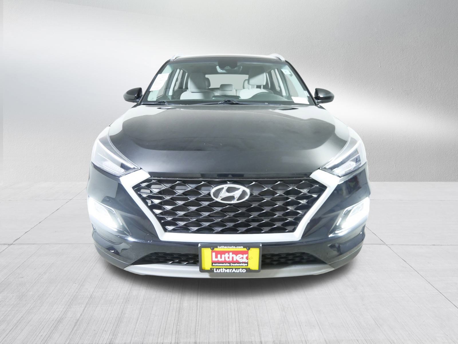 2020 Hyundai Tucson Sport photo 2