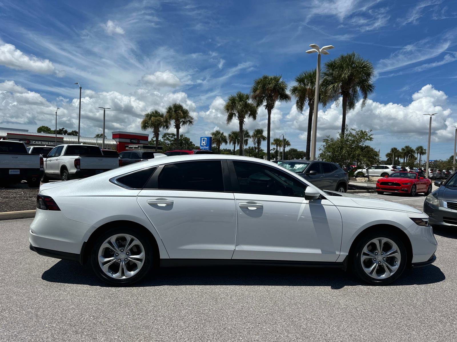 2023 Honda Accord LX photo 2