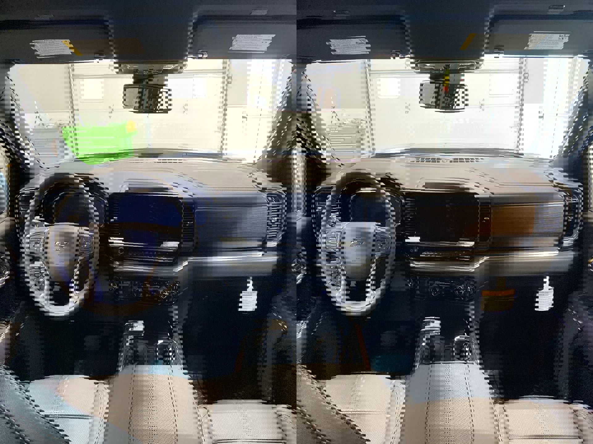 2026 Chevrolet Silverado 1500 High Country photo 19