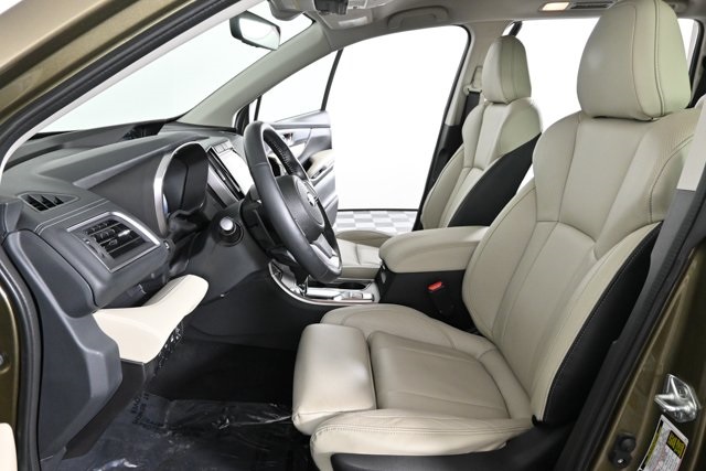 2022 Subaru Ascent Limited photo 18