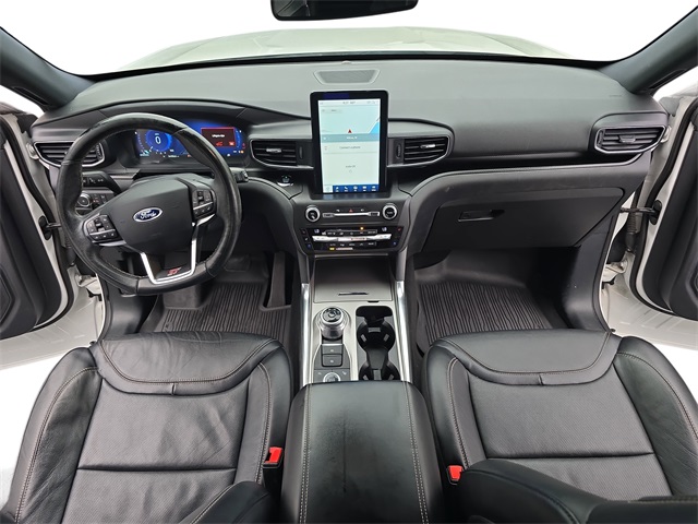 2020 Ford Explorer ST photo 9