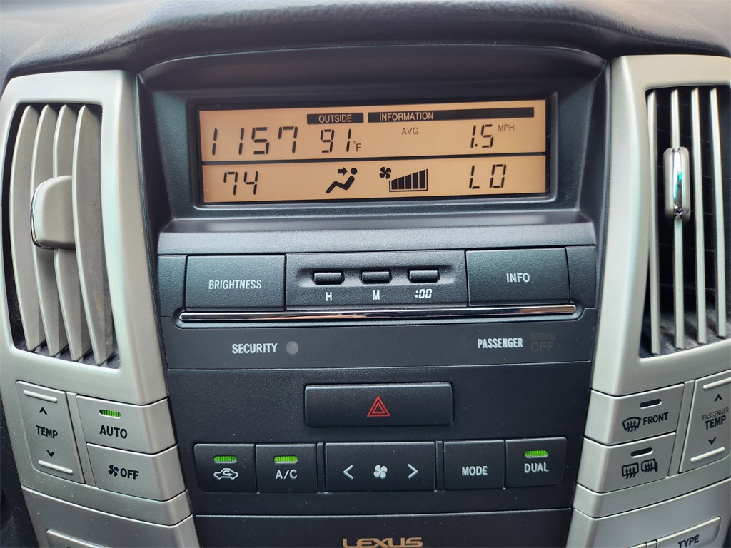 2004 Lexus RX 330 photo 13