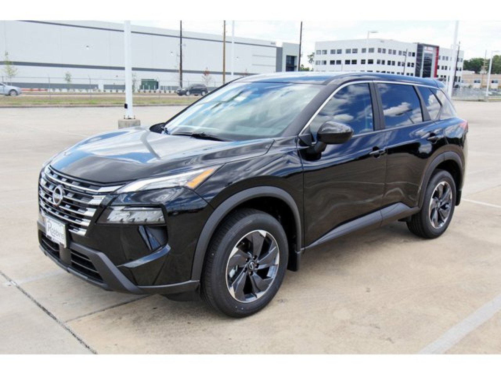 2026 Nissan Rogue SV photo 2