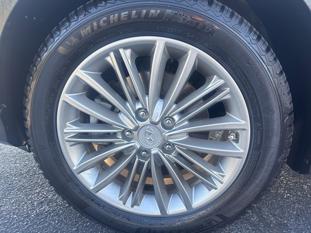 2020 Hyundai Kona SEL photo 10
