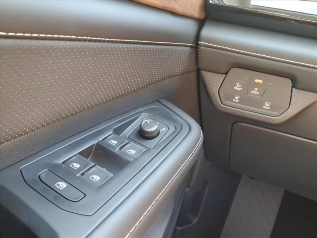 2026 Volkswagen Atlas SE Technology photo 24