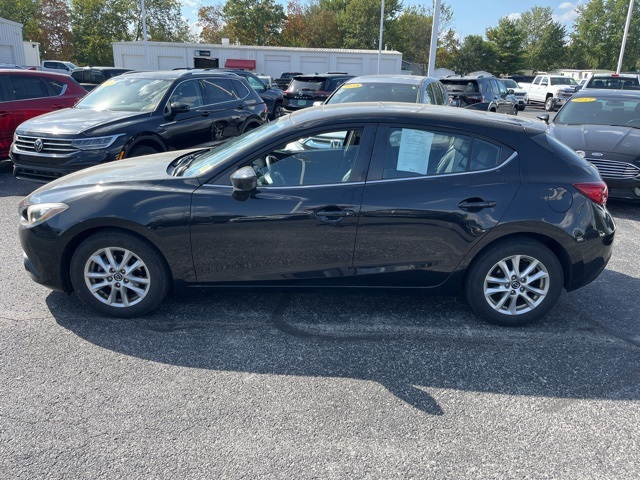 2015 Mazda Mazda3 Grand Touring photo 4