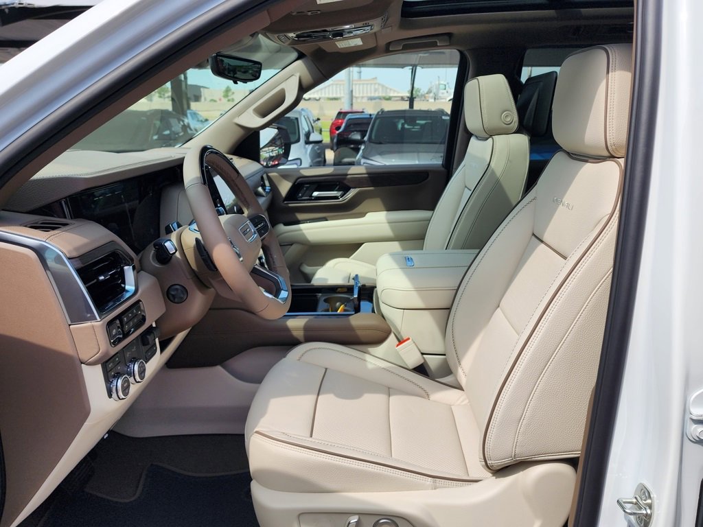 2026 Gmc Yukon Denali photo 13