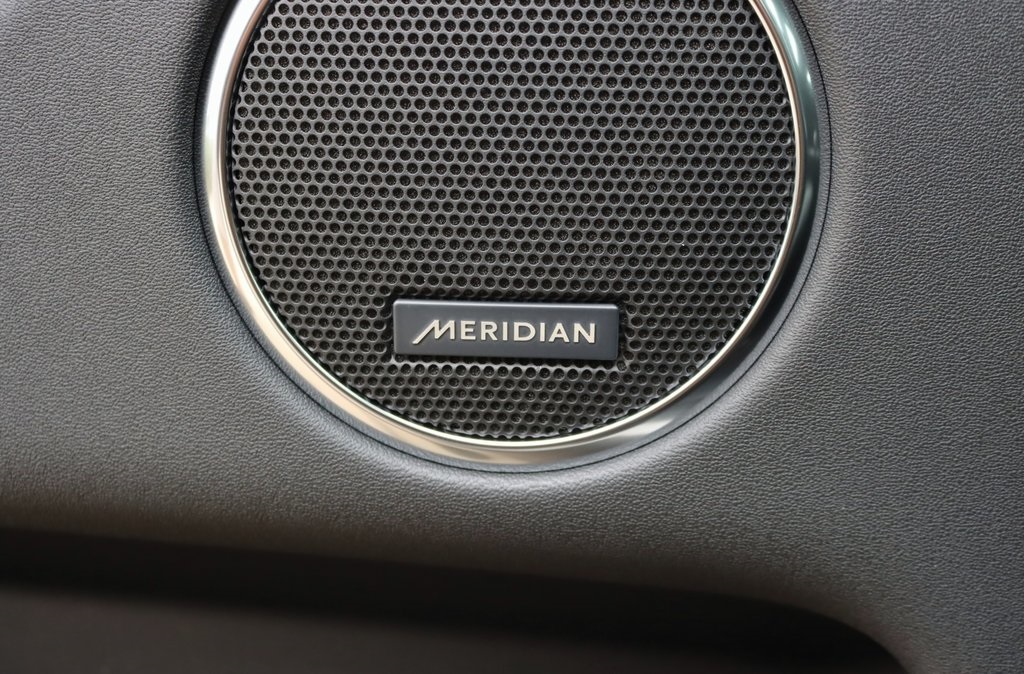 2025 LAND ROVER DISCOVERY SPORT - Image 10