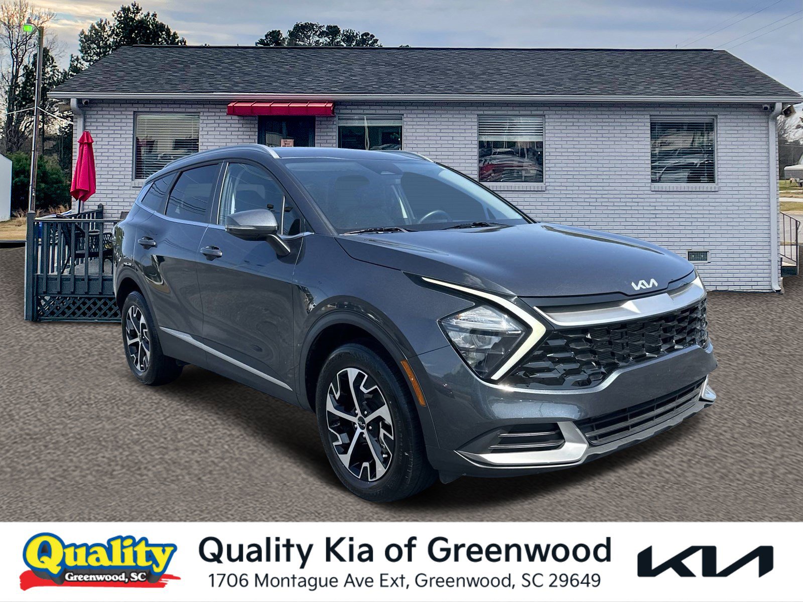 2023 Kia Sportage EX's photo