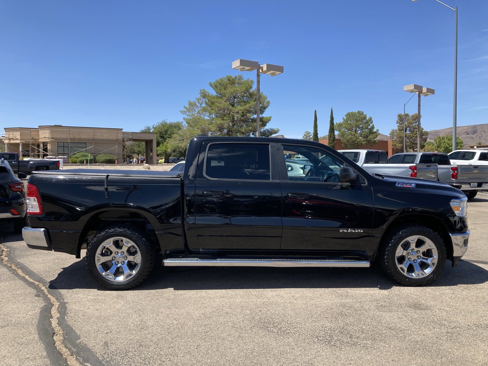 2021 Ram 1500 photo 5