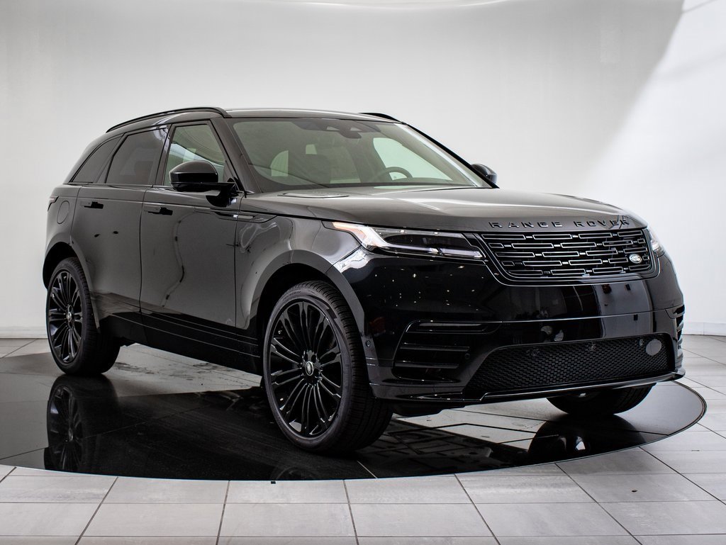 2026 Land Rover Range Rover Velar SE photo 11