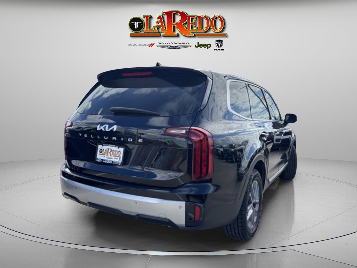 2024 Kia Telluride LX photo 7