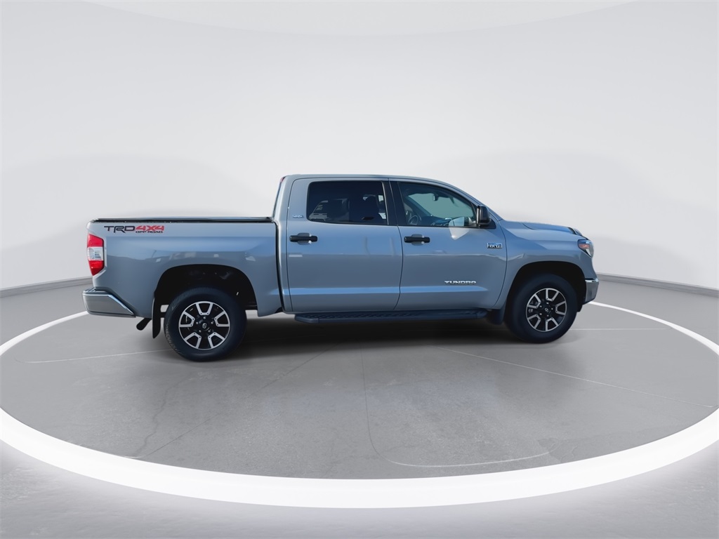 2020 Toyota Tundra SR5 CrewMax photo 9