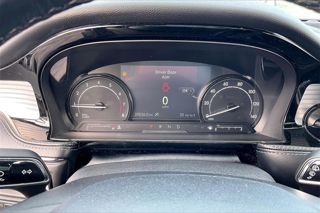 2022 LINCOLN CORSAIR - Image 16