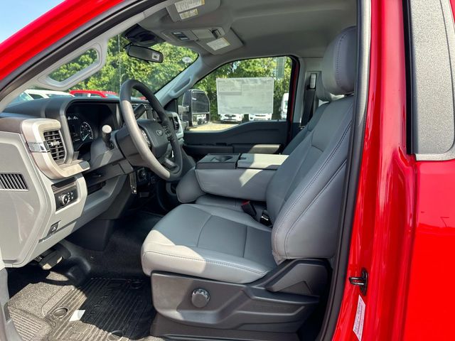 2024 Ford F-350 photo 4