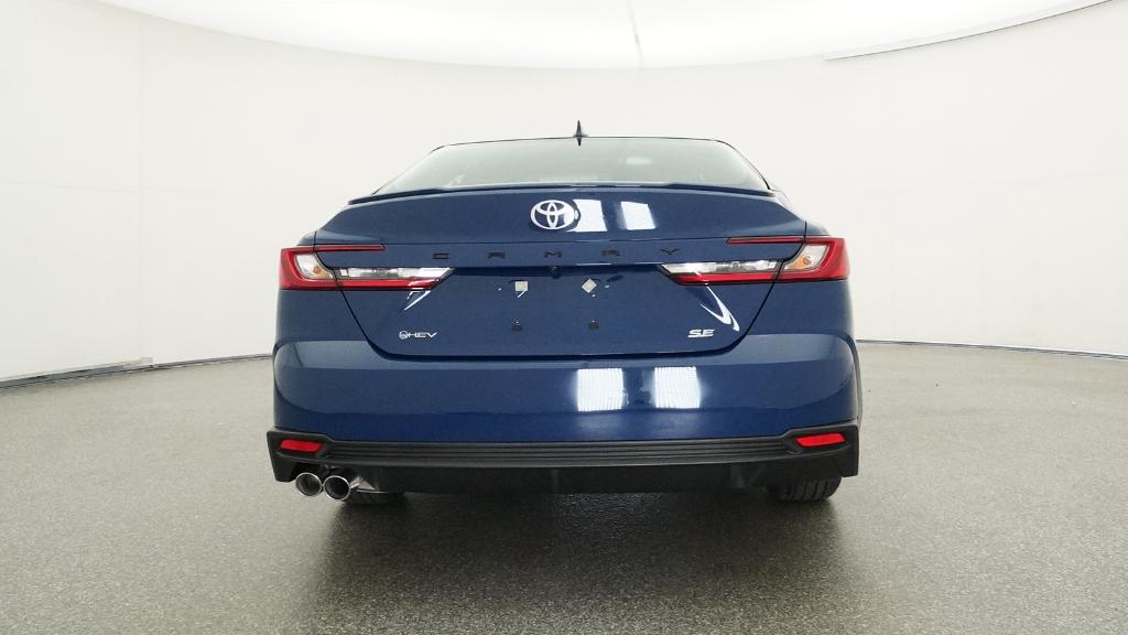 2026 Toyota Camry SE photo 17