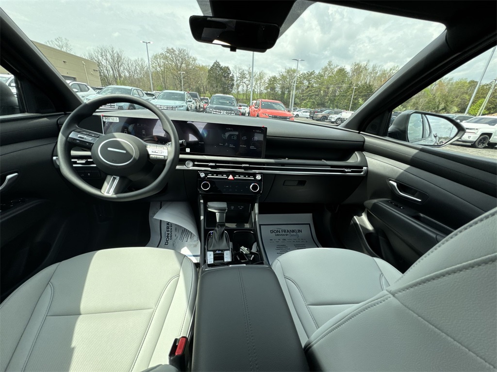 2025 Hyundai Santa Cruz SEL photo 10