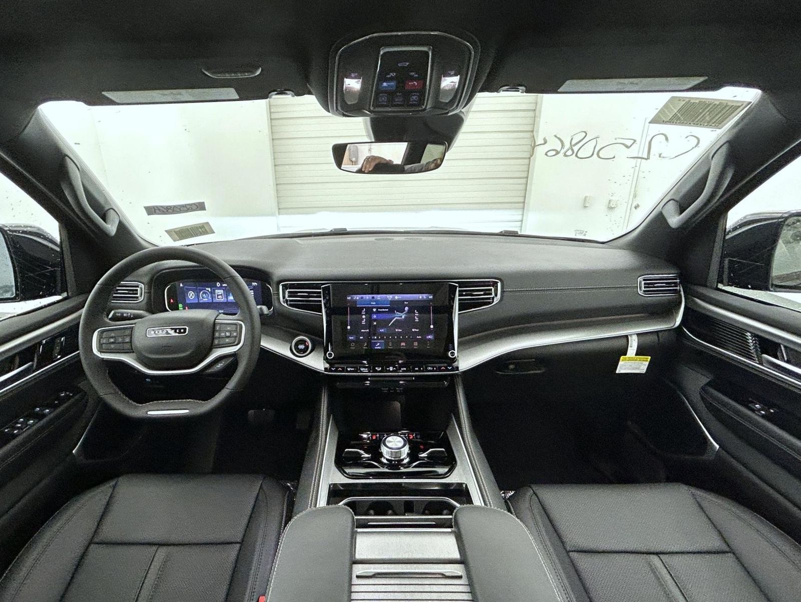 2025 Jeep Wagoneer Limited Series II photo 14