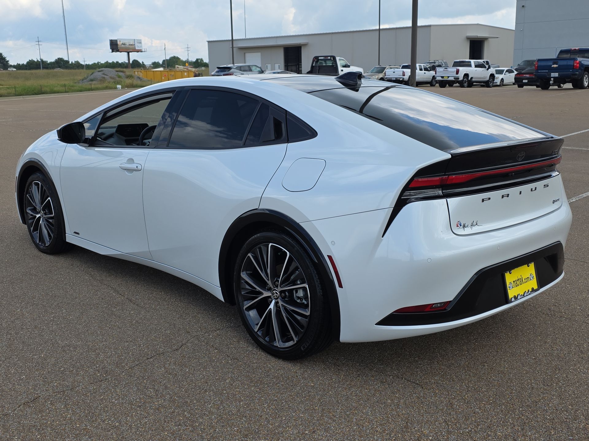 2024 Toyota Prius LE photo 6