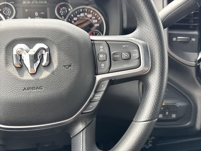 2025 Ram 2500 Tradesman photo 11