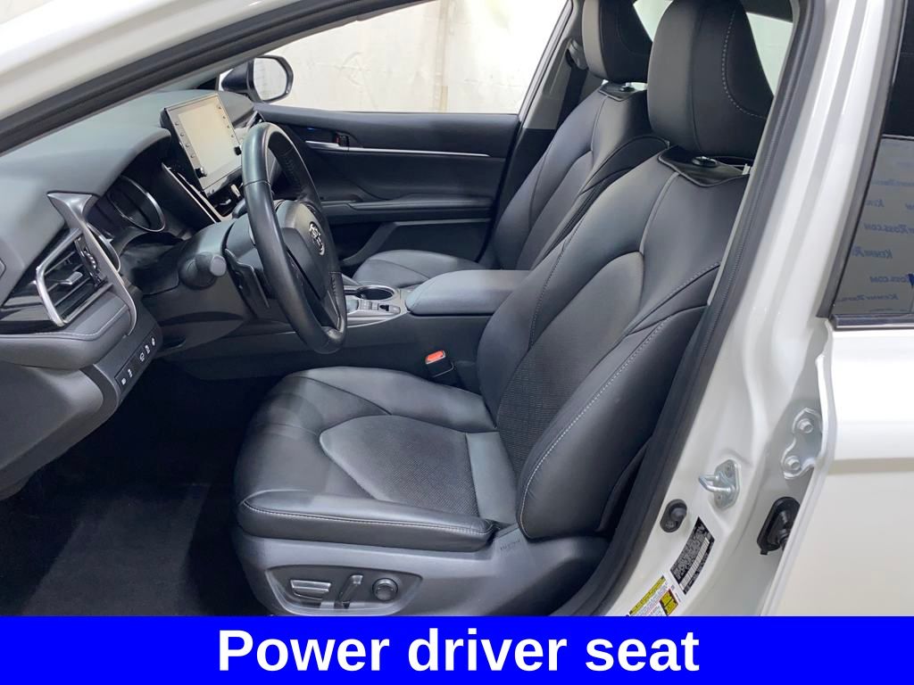 2023 Toyota Camry XSE photo 8