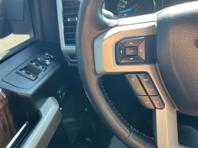 2018 Ford F-150 Lariat photo 11