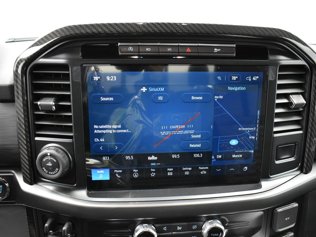 2024 Ford F-150 XLT photo 4