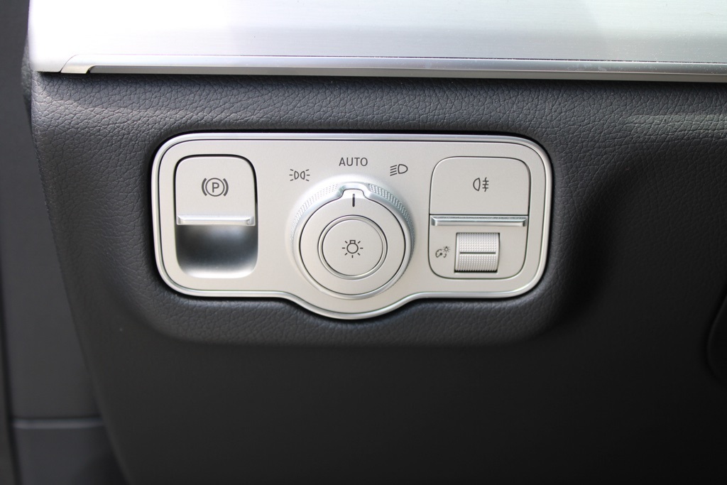 2024 Mercedes Benz GLE 450e 4MATIC photo 13